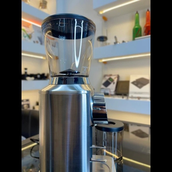 آسیاب قهوه 180 وات 320 گرمی نوا مدل NM-3667HPDS